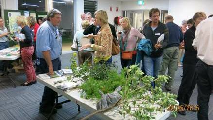 The 'Weed, Wine and Dine' nights provide participants with great information about the plants that may be present in their gardens and harmful to native bushland and animals.

 

 


