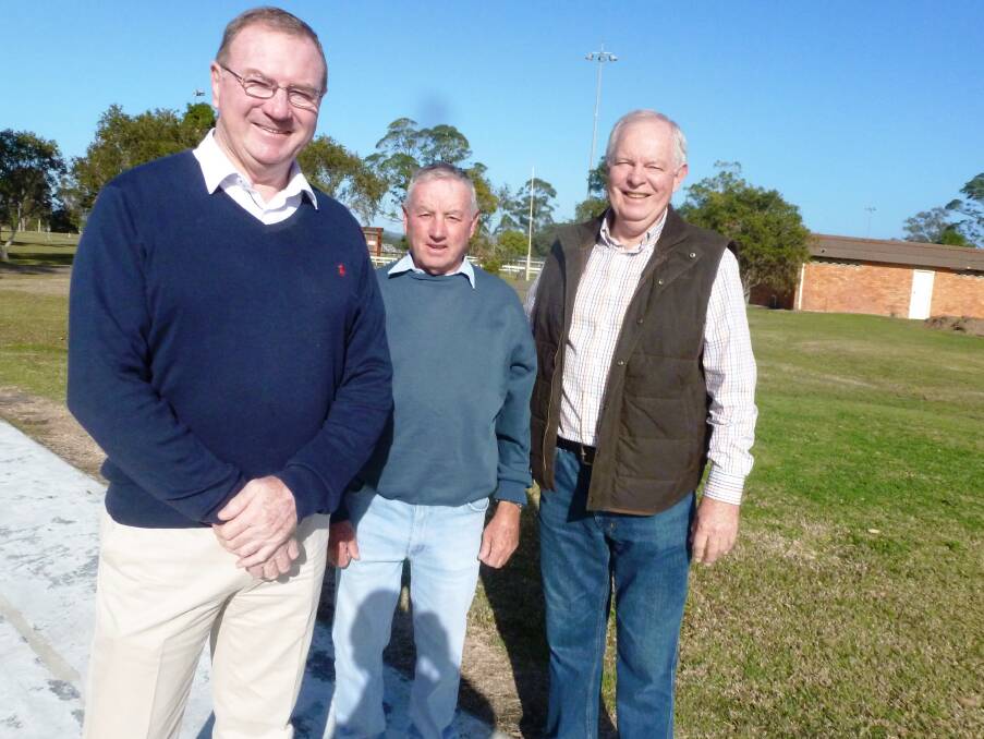 Local member Stephen Bromhead joined Gary Gooch and Art Brown in Bulahdelah to announce more than $26,000 in funds to supply and install a lighting tower and electrical wiring of cattle sheds at the showgrounds.
