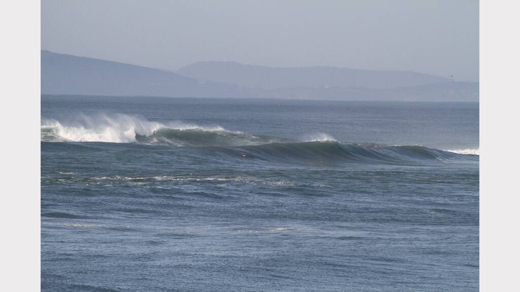 Big surf at Wallabi & Saltwater