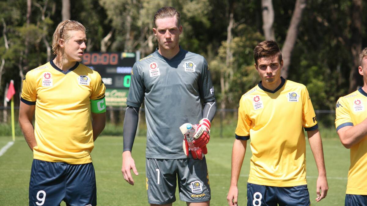 Adam Pearce (centre) after training with his team mates Josh Bingham (left) and Liam Rose (right).   
