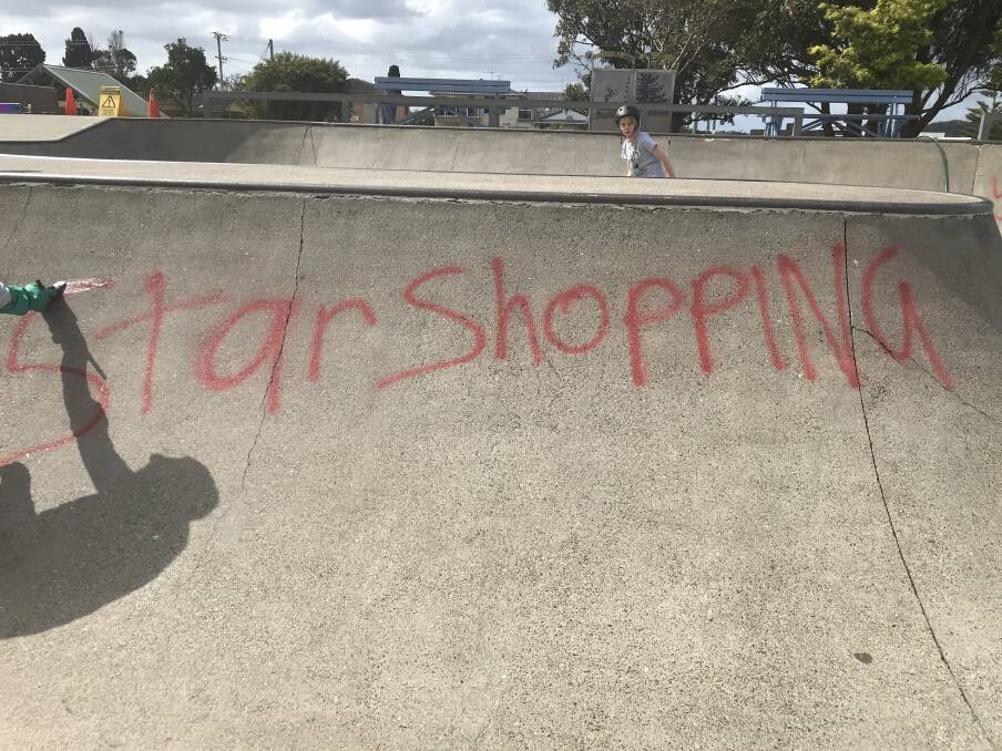 Tuncurry Skatepark tagged in overnight graffiti spray