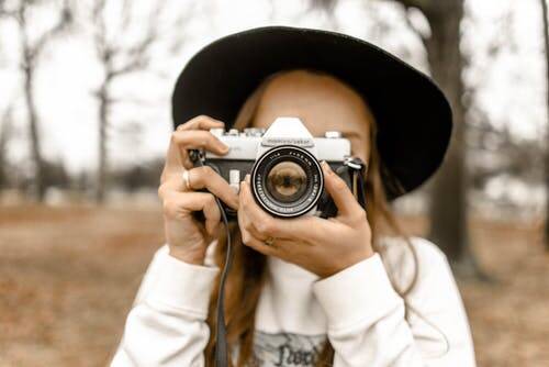 Calling young photographers