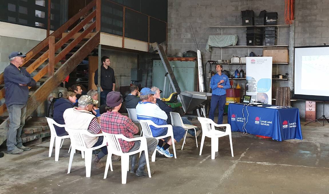 More than 20 oyster growers attended the meeting in Tuncurry.
