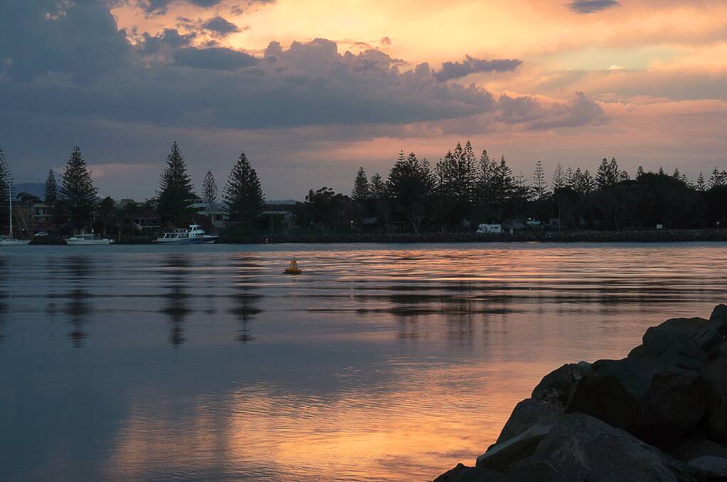 Forster Digital Photography Club member, Jan Amato took this shot of a Forster sunset.