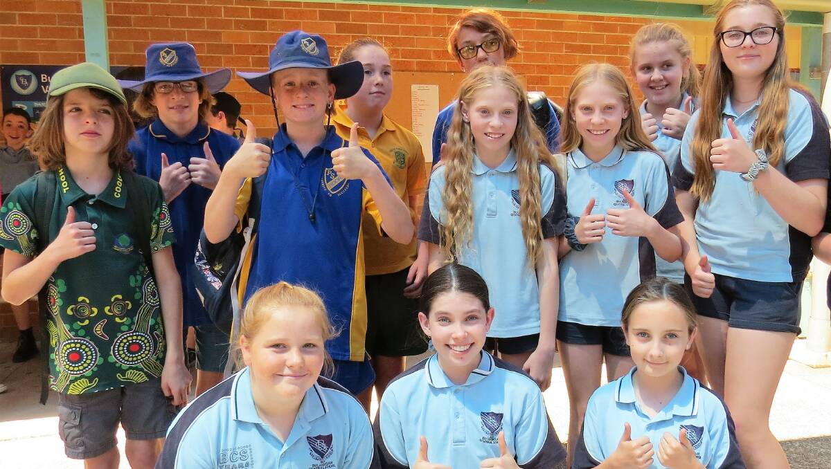 Various Year 6 students from Coolongolook, Bungwahl, Stroud and
Bulahdelah Central School.
