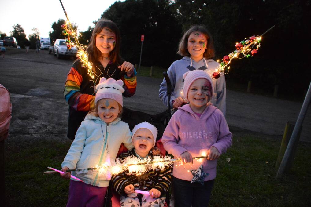 Eva, Willow, Jamarra and Amelia Jenkins and Lilli Urquhart at the 2018 Winter Solstice Lantern Walk. 