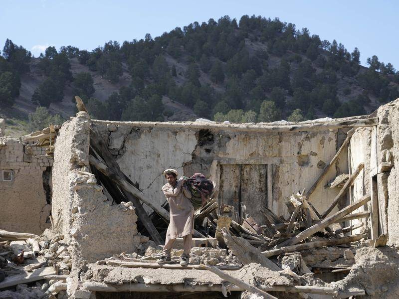 Thousands affected by the earthquake are at risk of disease, an Afghan health official says.