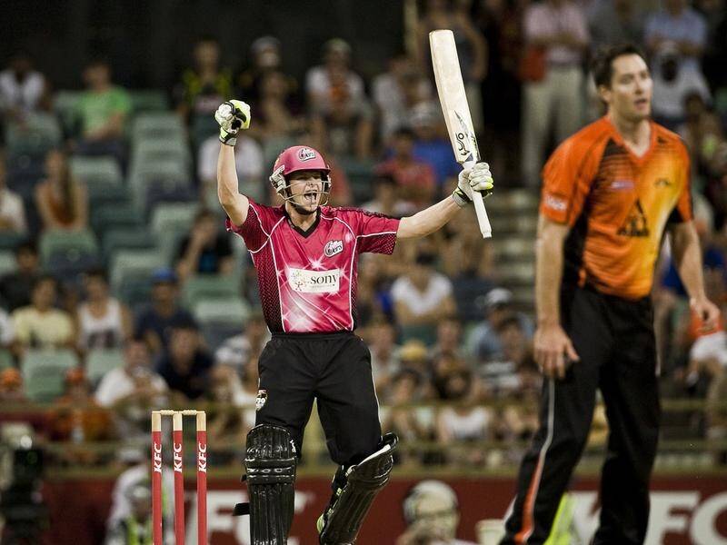 Steve Smith expects to be back in Sydney Sixers colours after signing for this summer's Big Bash.