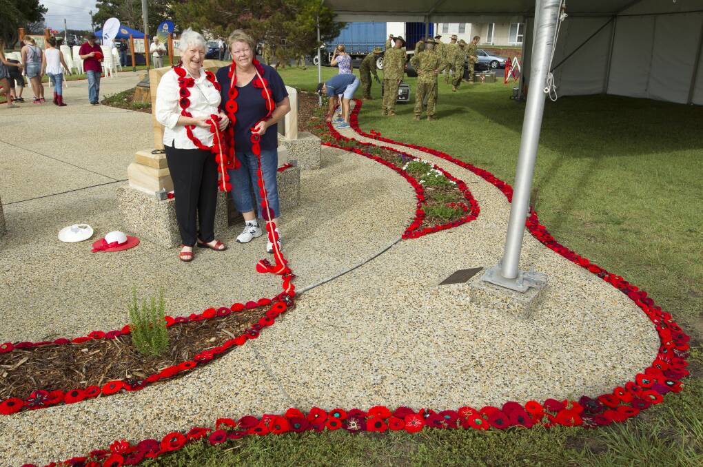 LOTS OF WORK: Poppy project organisers Margot Bilston and Julie Davies have their sights set on Anzac Day’s display.  Photo courtesy of Shane Chalker Photography. 
 