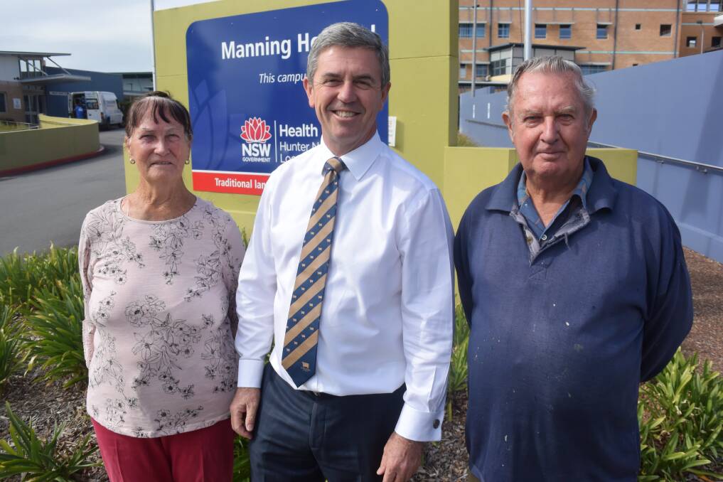 Member for Lyne Dr David Gillespie (centre) with Val and Dennis Chapman outside of Manning Hospital.