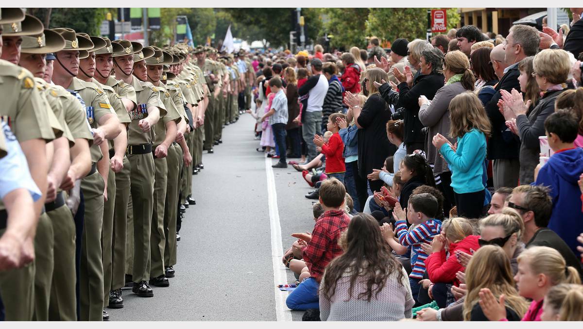 Mega Gallery Anzac Day Marches Great Lakes Advocate Forster Nsw